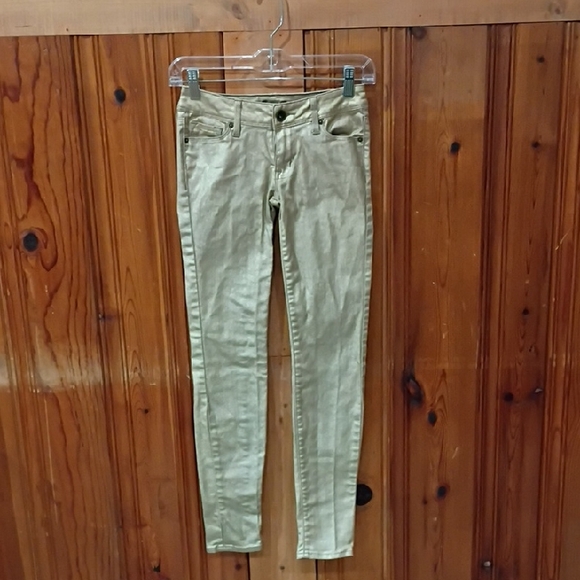 Bullhead Denim - Bullhead Lowrise Skinny Gold Jeans